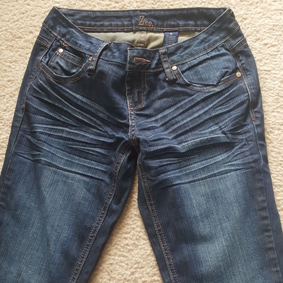 Jeans - Picture 2 of 3
